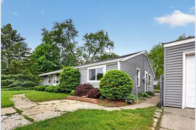 5426  39th Ave, Kenosha, WI 53144 - Photo 4