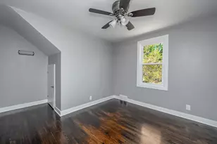 7920 W Puetz Rd, Franklin, WI 53132 - Photo 26