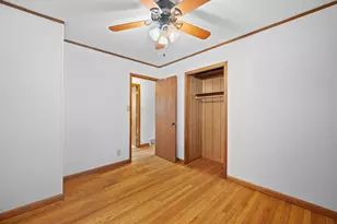6517 W Lakefield Dr, Milwaukee, WI 53219 - Photo 18