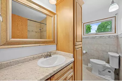 6517 W Lakefield Dr, Milwaukee, WI 53219 - Photo 14