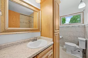 6517 W Lakefield Dr, Milwaukee, WI 53219 - Photo 14