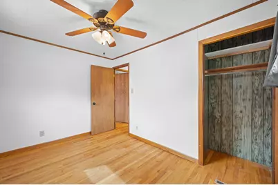 6517 W Lakefield Dr, Milwaukee, WI 53219 - Photo 16