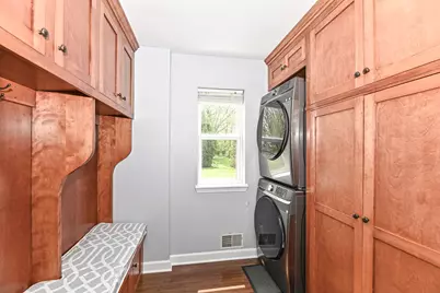 N88W18115  Duke St, Menomonee Falls, WI 53051 - Photo 16