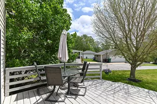 N88W18115 Duke St, Menomonee Falls, WI 53051 - Photo 38