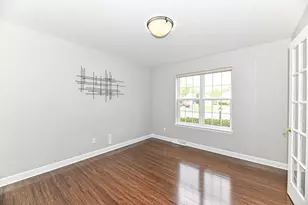 N88W18115 Duke St, Menomonee Falls, WI 53051 - Photo 8
