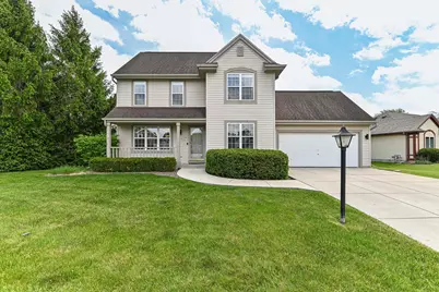 N88W18115  Duke St, Menomonee Falls, WI 53051 - Photo 1