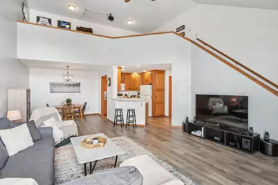 743  Cherokee Path, Lake Mills, WI 53551 - Photo 6