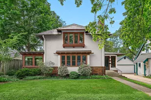 138 17th Pl, La Crosse, WI 54601 - Photo 1
