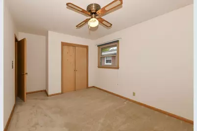 1631 W Bottsford Ave, Milwaukee, WI 53221 - Photo 18