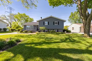 N67W23865 Linda Dr, Sussex, WI 53089 - Photo 1