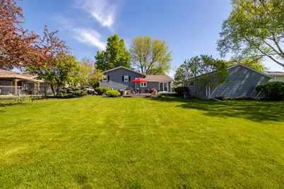 N67W23865  Linda Dr, Sussex, WI 53089 - Photo 8
