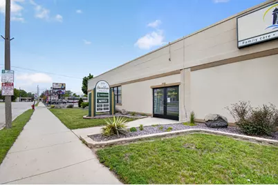 1024  60th St #4, Kenosha, WI 53140 - Photo 2