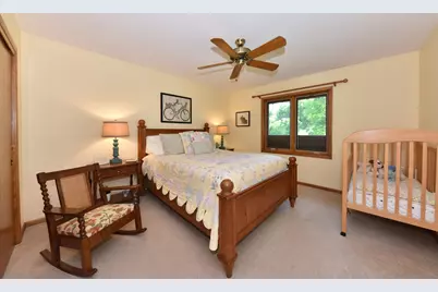 W171N4991  Greenview Ave, Menomonee Falls, WI 53051 - Photo 30