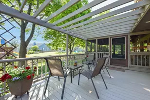 W171N4991 Greenview Ave, Menomonee Falls, WI 53051 - Photo 20