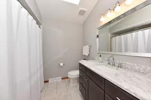 W171N4991 Greenview Ave, Menomonee Falls, WI 53051 - Photo 34
