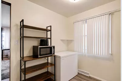 5857 N 76th St #5859, Milwaukee, WI 53218 - Photo 10
