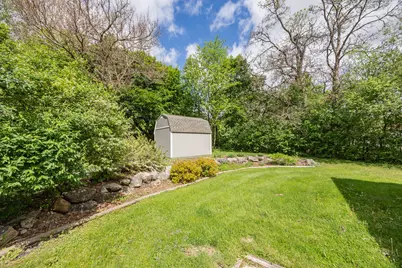 1401 S Westbrooke Pkwy, New Berlin, WI 53146 - Photo 20
