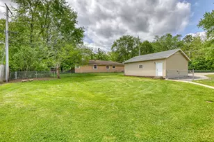 4325 W Grange Ave, Greenfield, WI 53220 - Photo 22