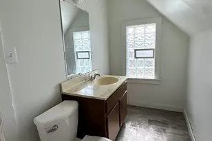 2921 N 26th St, Milwaukee, WI 53206 - Photo 12
