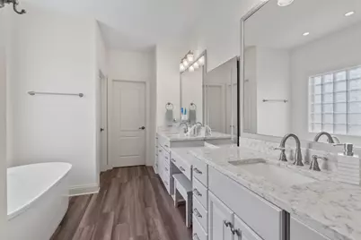 1240  Four Winds Way, Hartland, WI 53029 - Photo 28