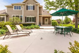 1240 4 Winds Wy, Hartland, WI 53029 - Photo 38