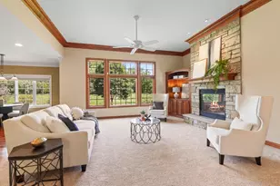 1240 4 Winds Wy, Hartland, WI 53029 - Photo 4