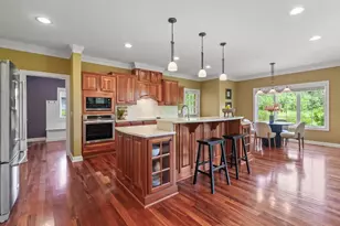 1240 4 Winds Wy, Hartland, WI 53029 - Photo 10