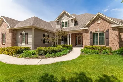 1240  Four Winds Way, Hartland, WI 53029 - Photo 2