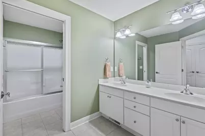 1240  Four Winds Way, Hartland, WI 53029 - Photo 40