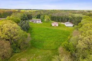 4613 W Rutland Rd, Rutland, WI 53521 - Photo 2
