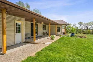 4613 W Rutland Rd, Rutland, WI 53521 - Photo 10