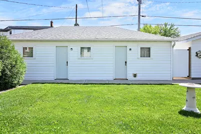 65  6th St, Winona, MN 55987 - Photo 40
