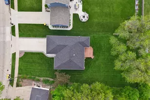 9827 W Dakota St, West Allis, WI 53227 - Photo 22