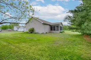 N1525 Overlook Circle, Bloomfield, WI 53128 - Photo 22