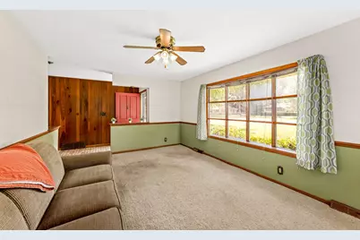 S76W14888  Velva Dr, Muskego, WI 53150 - Photo 12