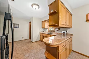 S76W14888 Velva Dr, Muskego, WI 53150 - Photo 14