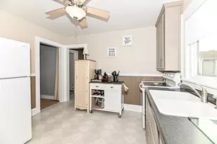 1251 Illinois St, Racine, WI 53405 - Photo 12