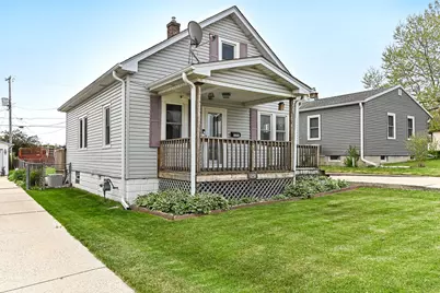 1251  Illinois St, Racine, WI 53405 - Photo 2