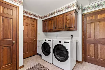 W71N980  Harrison Ave, Cedarburg, WI 53012 - Photo 34