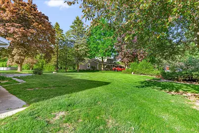 W71N980  Harrison Ave, Cedarburg, WI 53012 - Photo 36