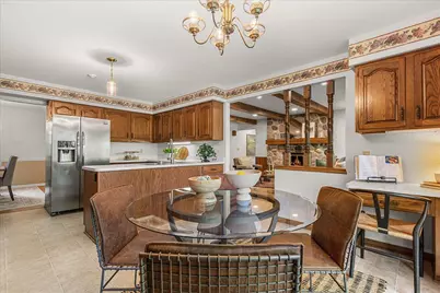 W71N980  Harrison Ave, Cedarburg, WI 53012 - Photo 18
