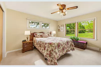 17000 W Observatory Rd, New Berlin, WI 53151 - Photo 14