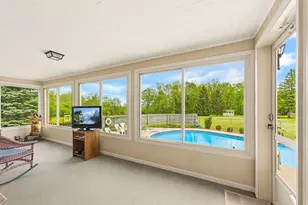 17000 W Observatory Rd, New Berlin, WI 53151 - Photo 12