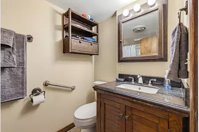 17000 W Observatory Rd, New Berlin, WI 53151 - Photo 18