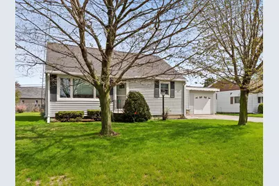 2332  37 St, Two Rivers, WI 54241 - Photo 2