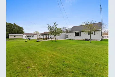 2332  37 St, Two Rivers, WI 54241 - Photo 22