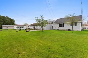 2332 37th St, Two Rivers, WI 54241 - Photo 22
