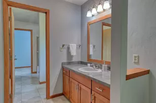 N2W31920 Twin Oaks Dr, Delafield, WI 53018 - Photo 32