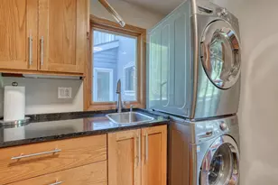 N2W31920 Twin Oaks Dr, Delafield, WI 53018 - Photo 20