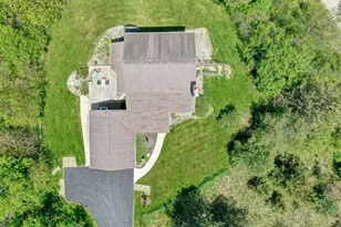 N2W31920 Twin Oaks Dr, Delafield, WI 53018 - Photo 46